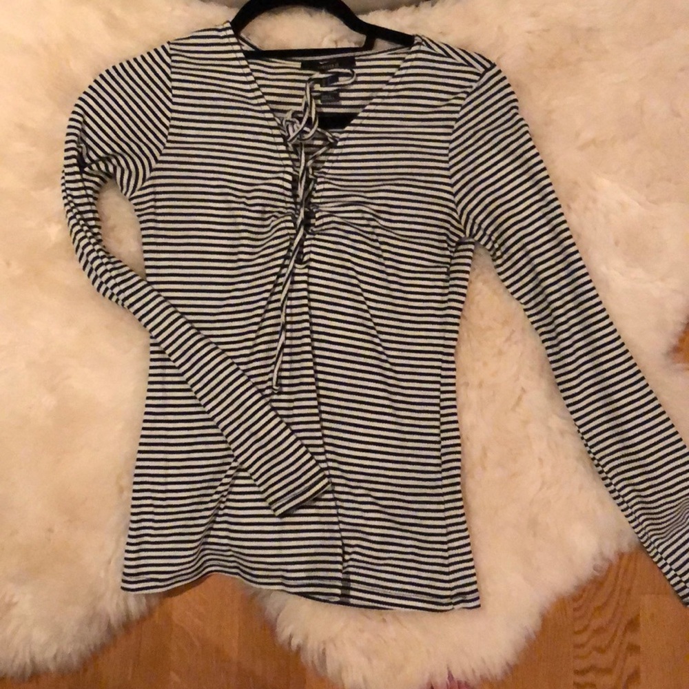 Stripes tie up top